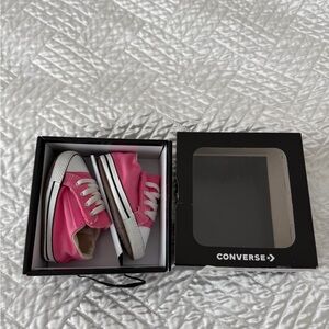 Converse Infant Sneakers in Pink and White